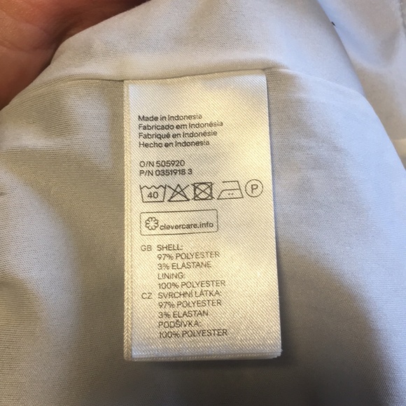 H&M Dot Pattern, Long Sleeve, Pocket Dress - Picture 11 of 12